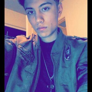 Meet your Posher, Eddy